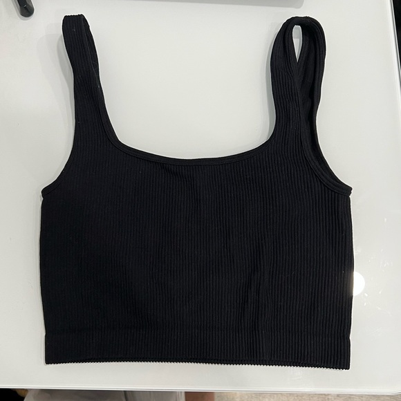 ZARA Ribbed Top - Picture 2 of 3